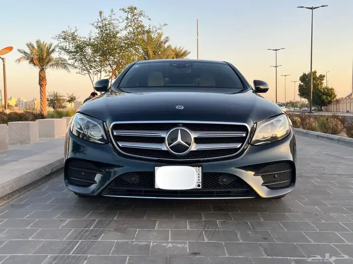 مرسيدس E300 2018 ثلاث ازرار 1