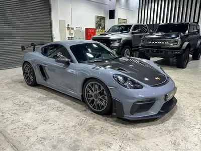 بورش 718 كايمان GT4 RS موديل 2023 ماشي 4.670 كم وارد وكالة index