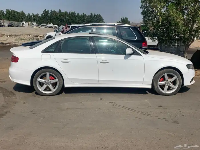 يوجد قطع غيار سيارات اودي A8L  A4  A8  A6 2008 2009 1