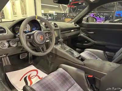 بورش 718 كايمان GT4 RS موديل 2023 ماشي 4.670 كم وارد وكالة index