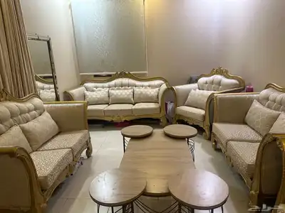 مجلس كامل خشب مصري للبيع ب 1500 ريال 7 قطع 2