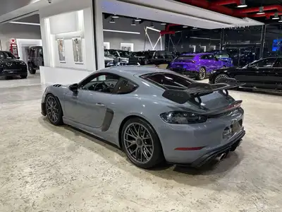 بورش 718 كايمان GT4 RS موديل 2023 ماشي 4.670 كم وارد وكالة index