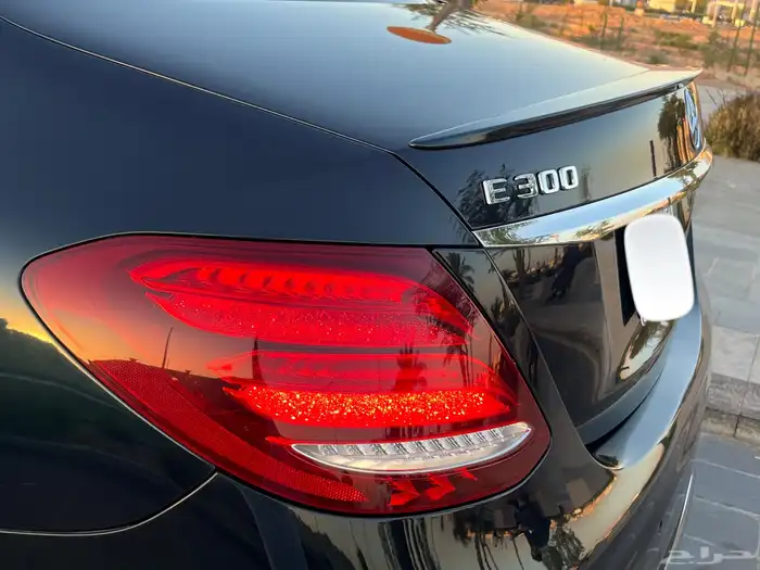 مرسيدس E300 2018 ثلاث ازرار 11