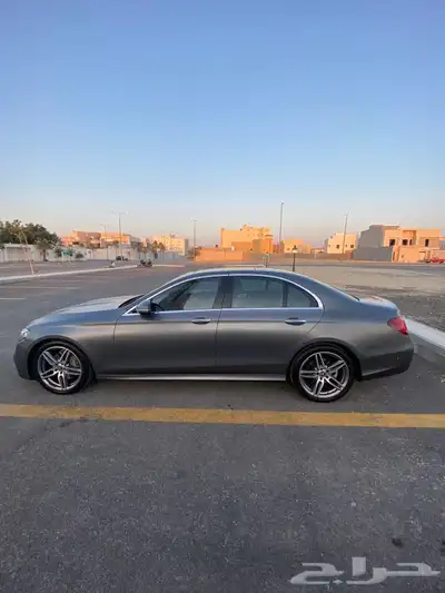 للبيع مرسيدس E200 الموديل 2020 6