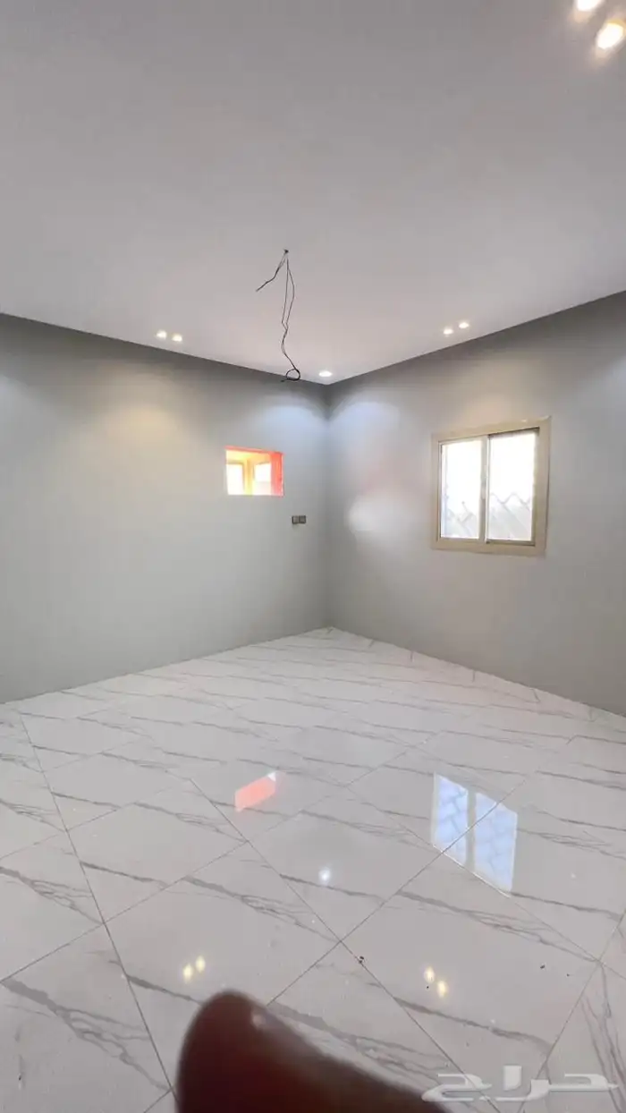 شقق للإيجار شامل الكهرباء و المياه 1
