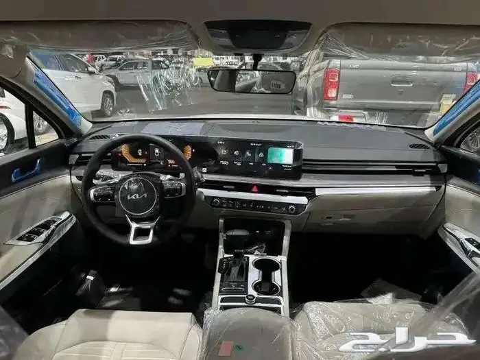 كيا K5 ستاندر مطور 2025 كاش وتقسيط اقل الاسعار 4