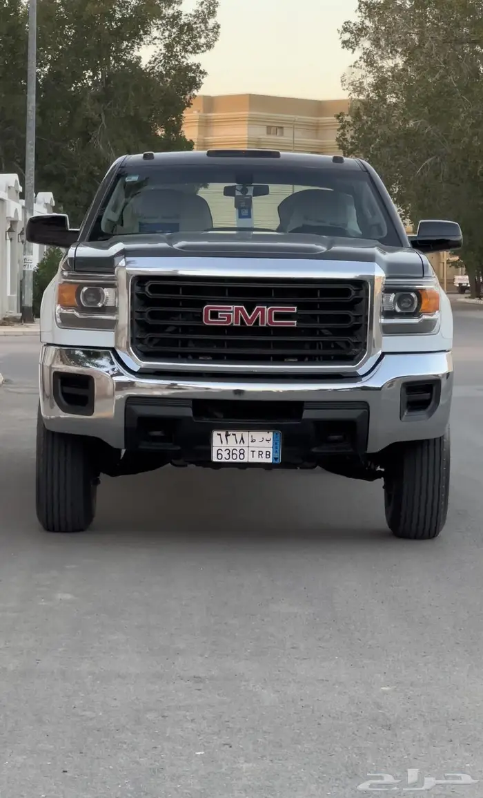 تم البيع GMC HD 11