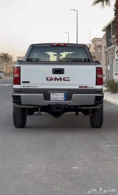 تم البيع GMC HD 10