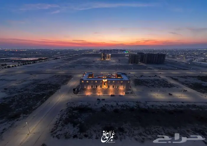 خدمات التصوير الجوية والاحترافية 0