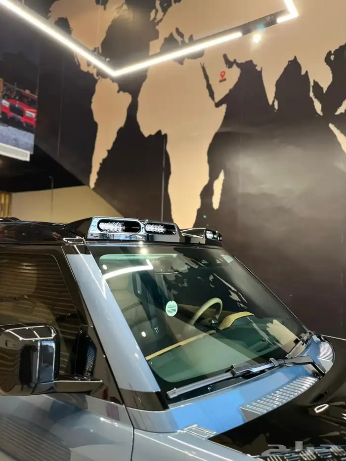 قطع ديفندر 2025 دعاسات  كشافات 6