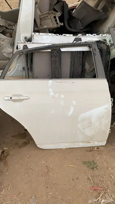 قطع غيار تويوتا افالون 3
