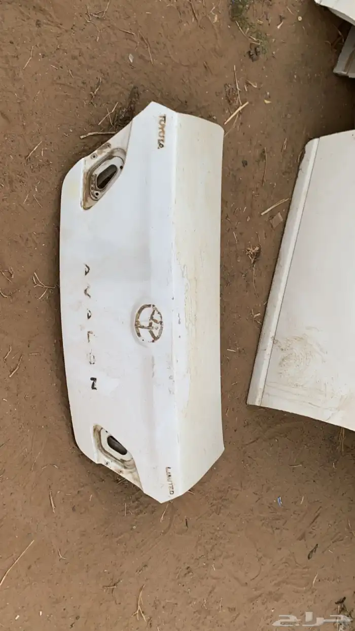 قطع غيار تويوتا افالون 5