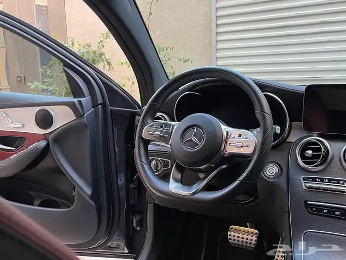 للبيع مرسيدس GLC 200 كوب اي ام جي كت موديل 2020 12