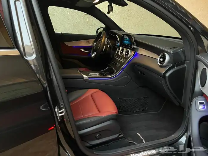 للبيع مرسيدس GLC 200 كوب اي ام جي كت موديل 2020 15