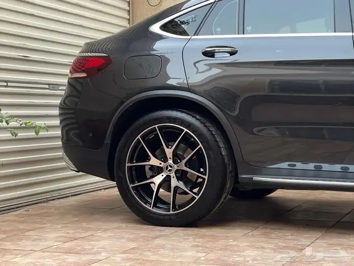 للبيع مرسيدس GLC 200 كوب اي ام جي كت موديل 2020 6