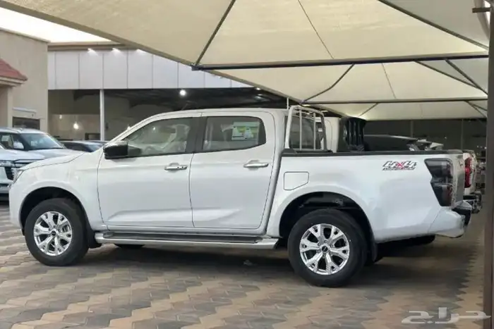 ايسوزو ديماكس 2025 فئة LS -GT اقساط بنوك 20