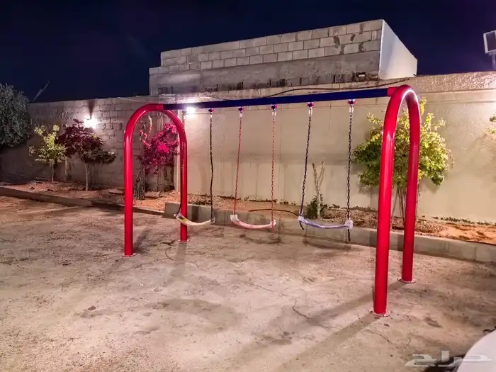 مرجيحة لثلاث اشخاص حدائق شاليهات استراحات اسعار مميزه 0