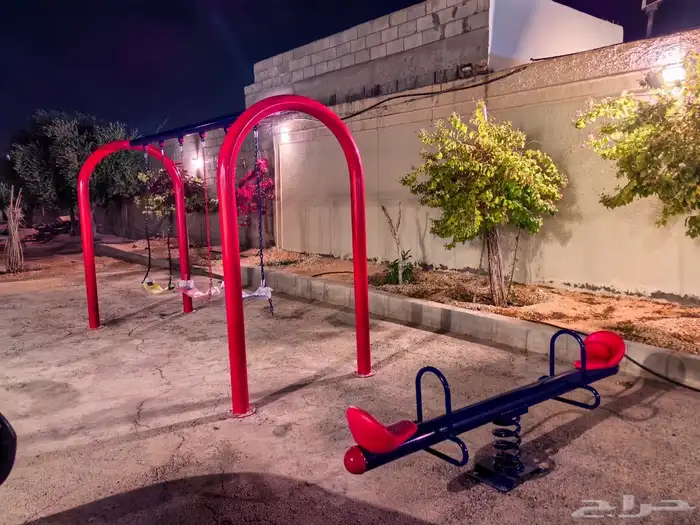 مرجيحة لثلاث اشخاص حدائق شاليهات استراحات اسعار مميزه 1