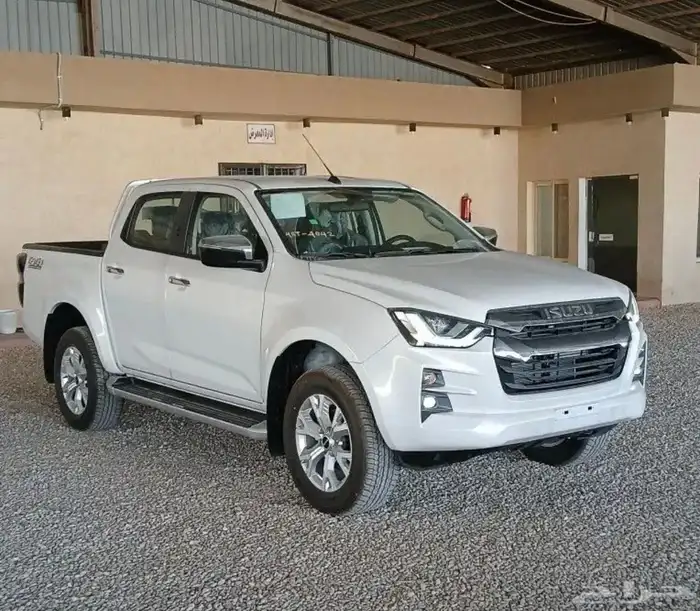 ايسوزو ديماكس 2025 فئة LS -GT اقساط بنوك 15