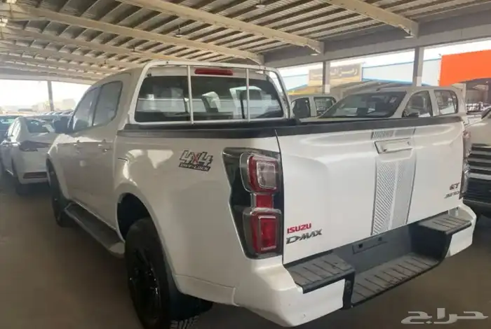 ايسوزو ديماكس 2025 فئة LS -GT اقساط بنوك 4