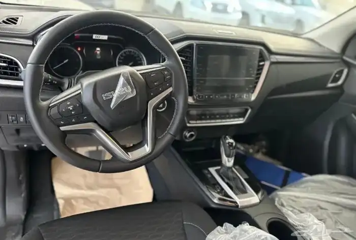 ايسوزو ديماكس 2025 فئة LS -GT اقساط بنوك 18