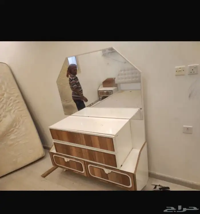 غرفه نوم نفرين لصاحب الذوق مشالله تبارك الله نضيفه جدا 4