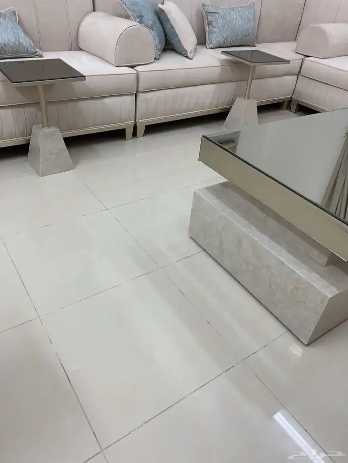 طاولات ضيافه 0