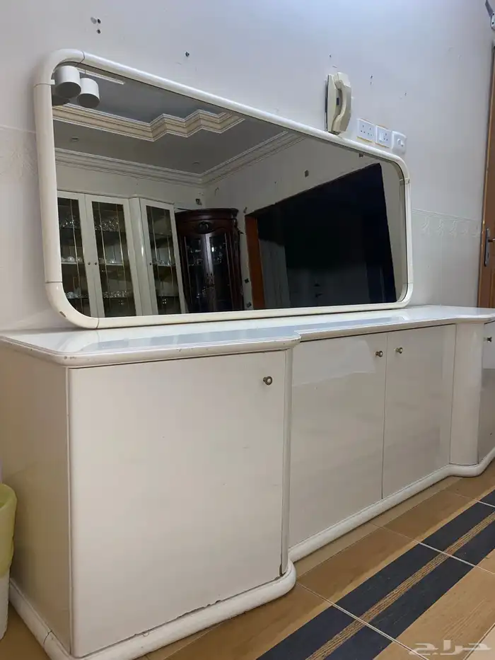 غرفة طعام للبيع بالطائف 4