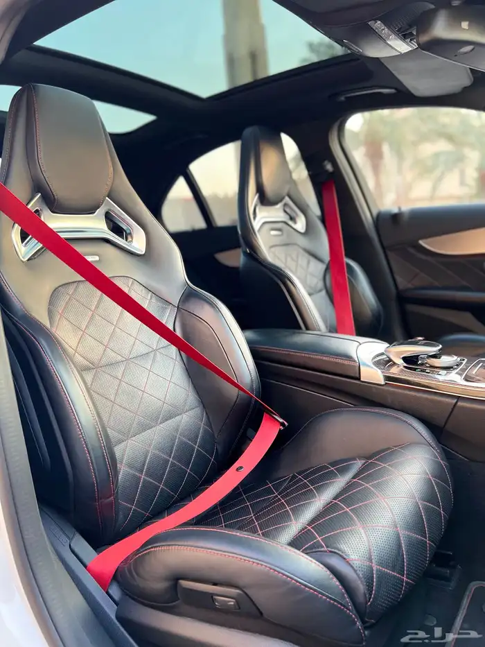 مرسيدس C63s AMG قمة النظافة 2015 بحالة الوكالة ( تم البيع ). 39