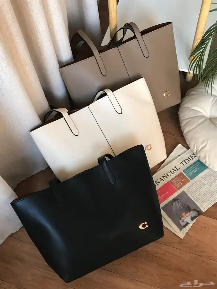 شنط ماركات عالمية درجة اولى 42