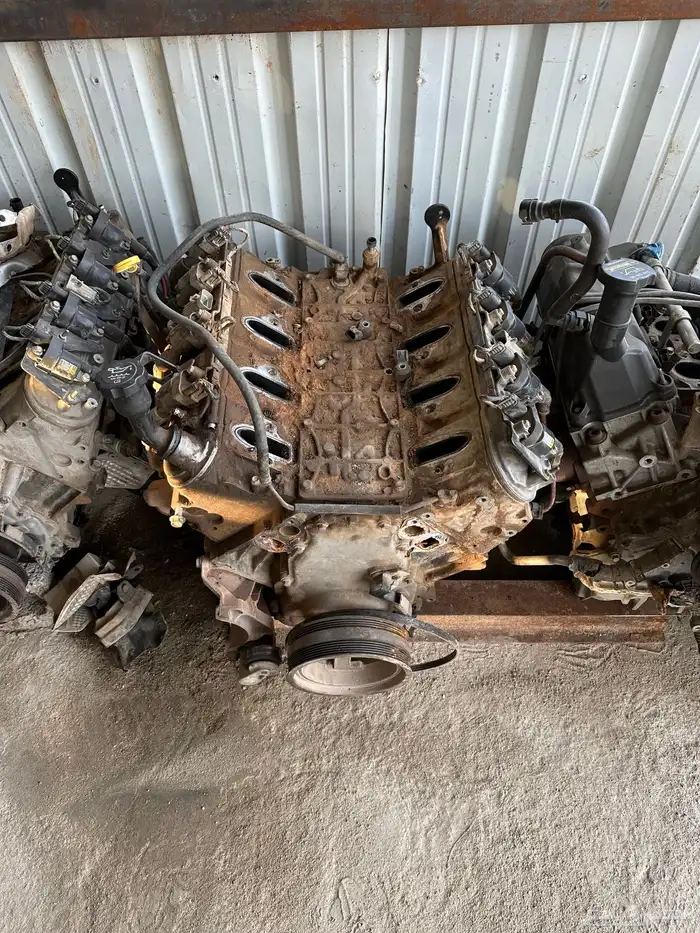 مكاين مخبطه جمس 5 3 ومكينة فورد مركيز مخبطه ومكينة اكسبلور 2