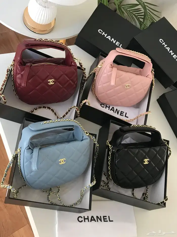 شنط ماركات عالمية درجة اولى 56