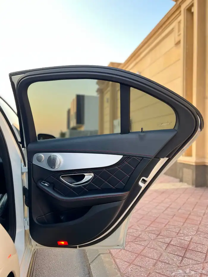 مرسيدس C63s AMG قمة النظافة 2015 بحالة الوكالة ( تم البيع ). 40