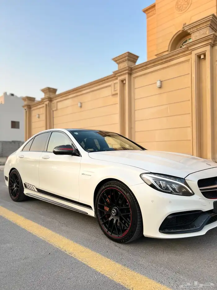 مرسيدس C63s AMG قمة النظافة 2015 بحالة الوكالة ( تم البيع ). 13