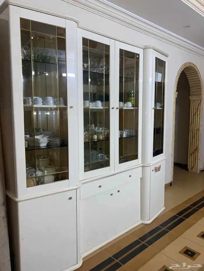 غرفة طعام للبيع بالطائف 3