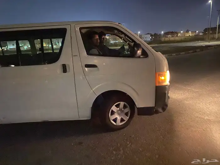 للإيجار باص ركاب وبضاعه الشهرى والسنوي 1