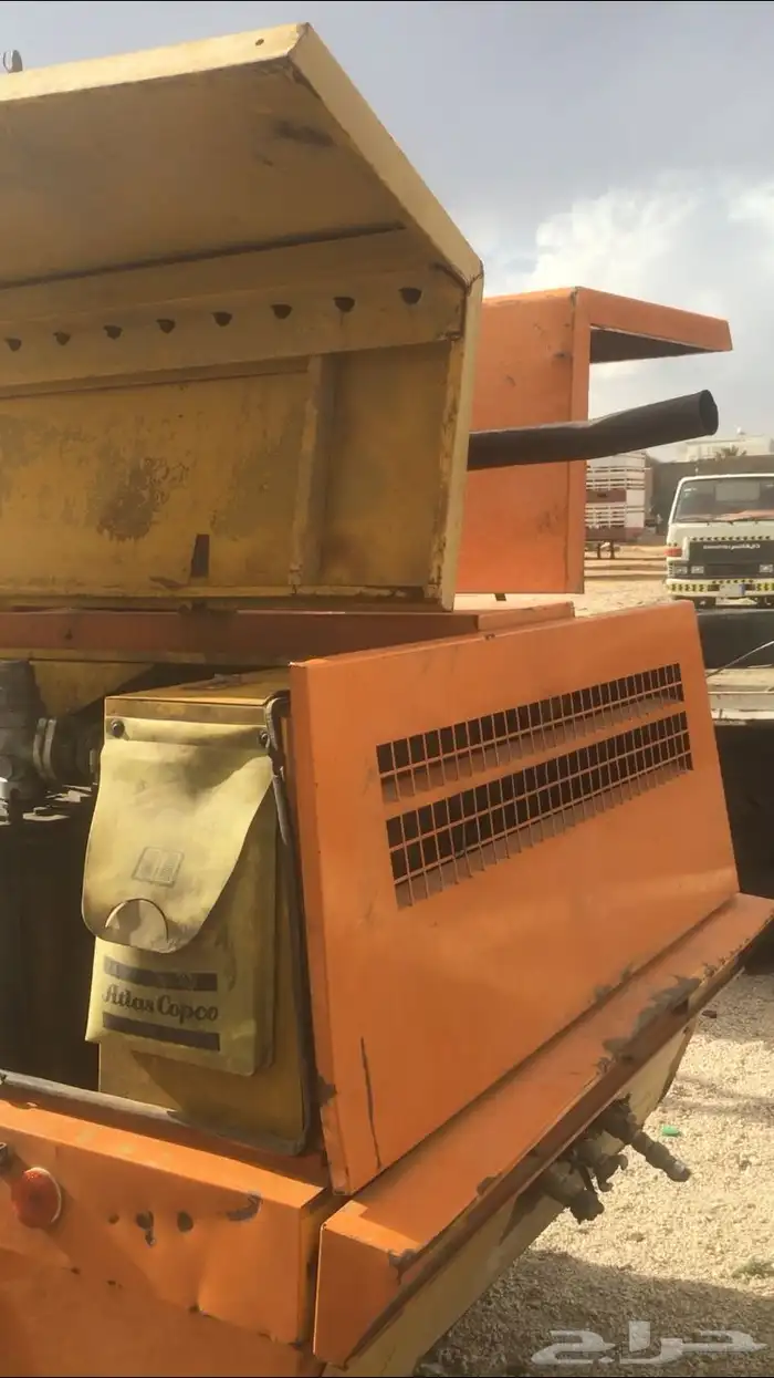 كنبريشن هواء لتكسير الصخور بجميع اغراضه 1