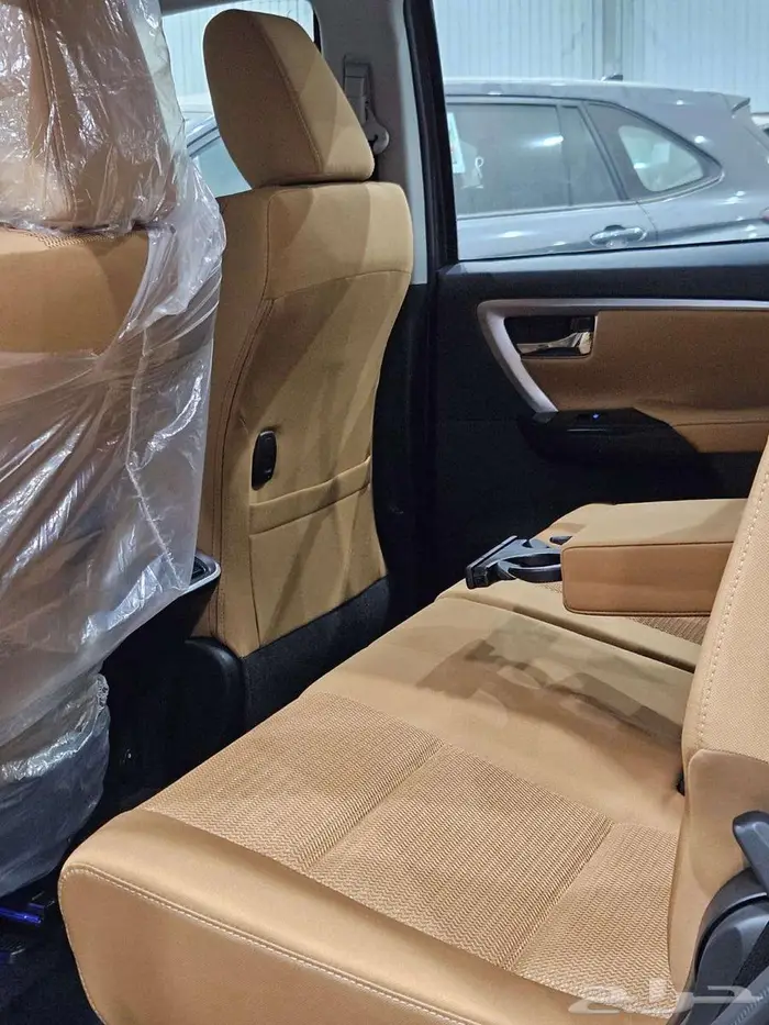 تويوتا فورتشنر VX2 2.8 رادار ديزل 2024 كاش أقساط 15