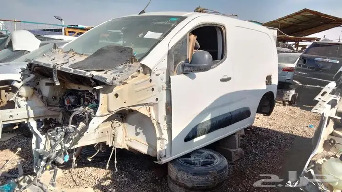 قطع غيار رينو وبيجو وفيات وسيتروين بأقل الاسعار 3