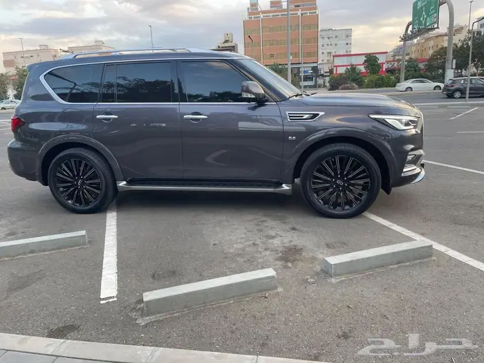جيب انفنتي qx80 لمتد اديشن 6