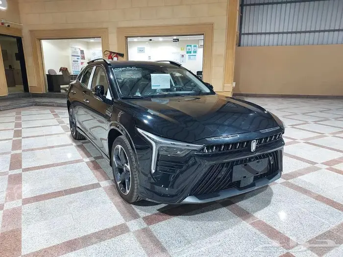بيستون بي B70S 2.0 ليموزين 2023- كورنيش 0