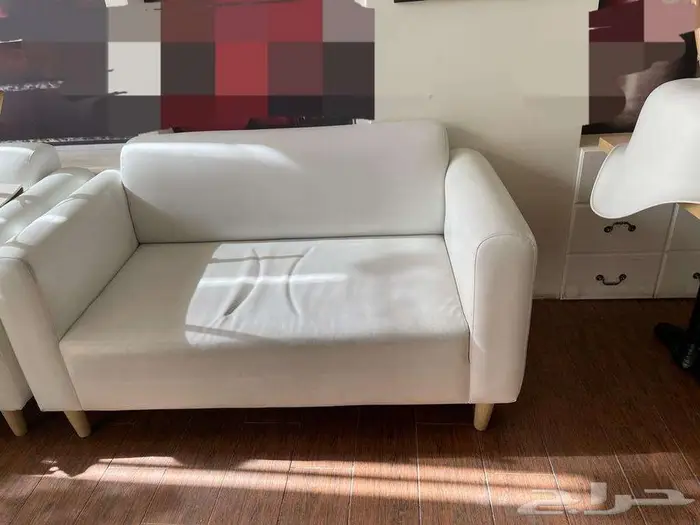 كراسي وطاولات شبه جديده 3