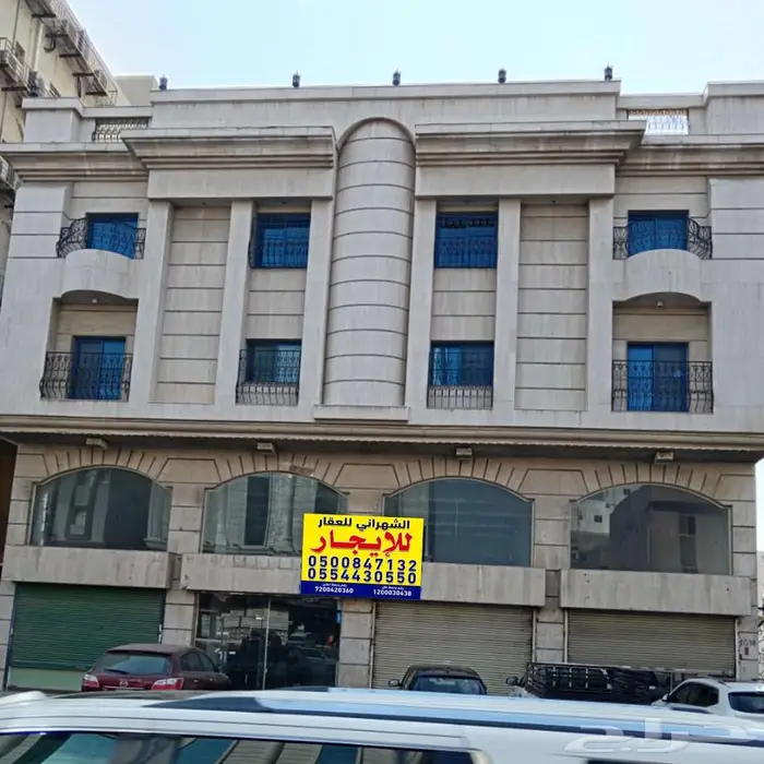 معارض للإيجار شارع قريش الرئيسى - حى البوادى 5