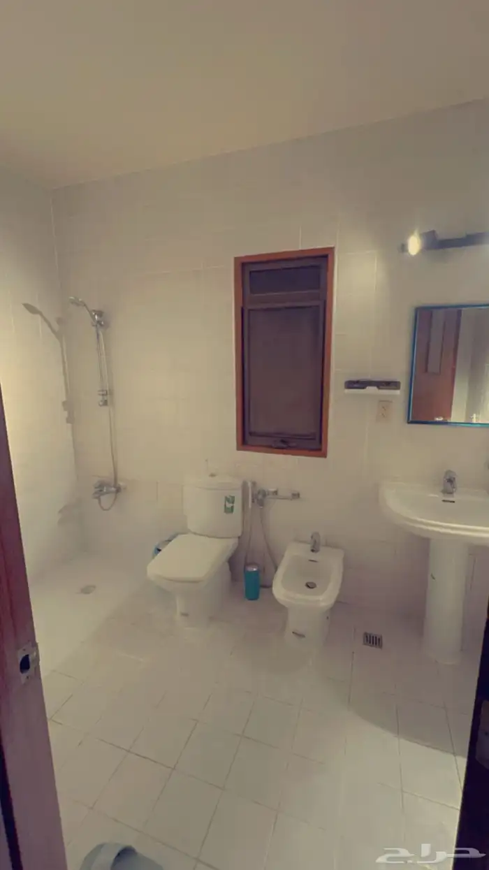 شقق مؤثثة قريبة من الهيئة .. 1