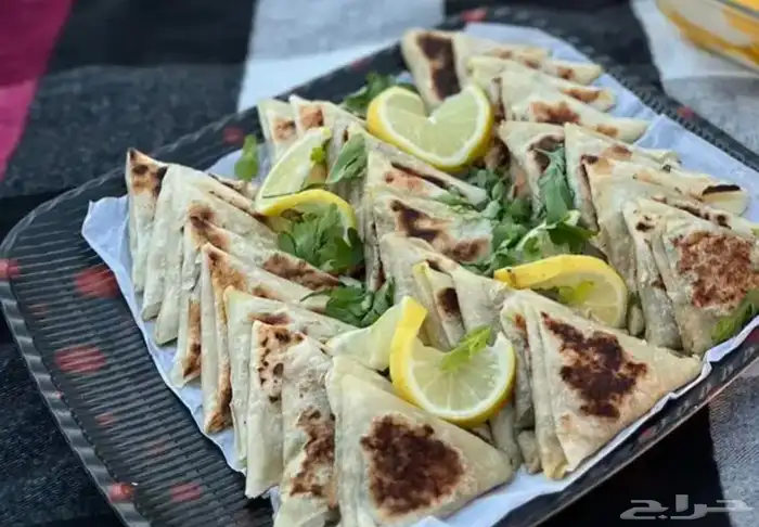 سمبوسه بجميع الانواع ويوجد سمبوسه بر 5