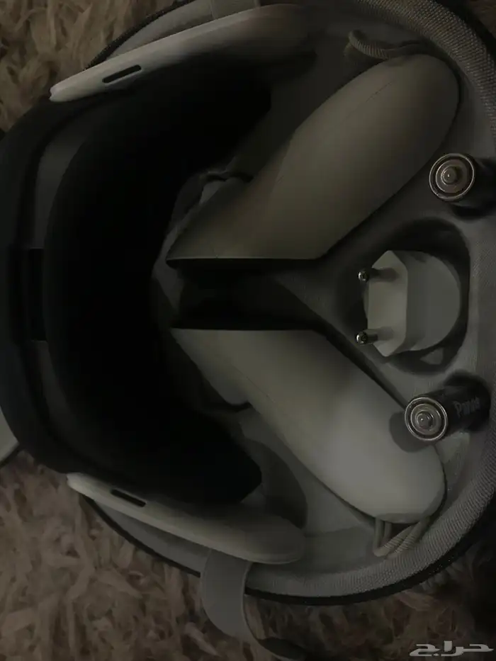 الله يبارك للمشتري انباعت ..VR quest3 2