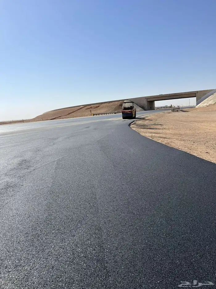 فرادة اسفلت للايجار قشاطة اسفلت 4
