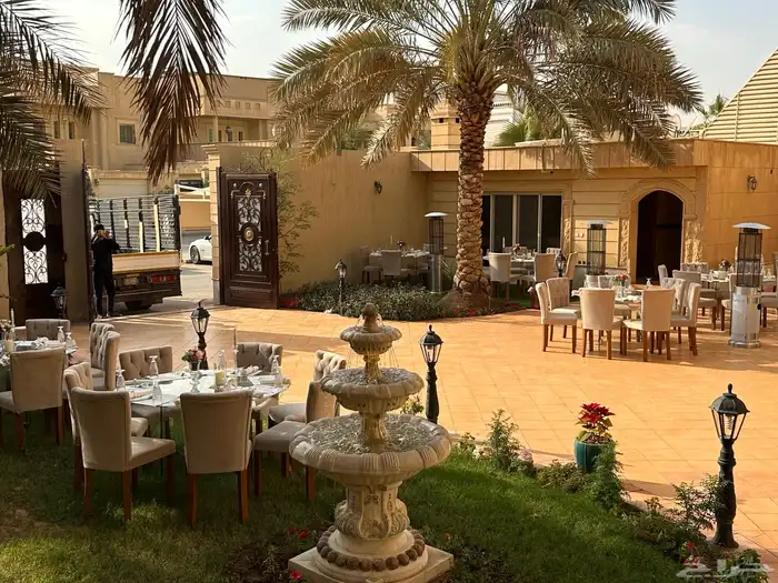 تنسيق طاولات طعام 4
