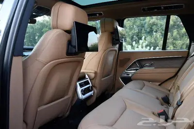 RANGE ROVER VOUAG V6 HSE P400 2025. 14