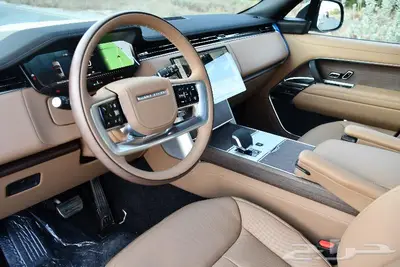 RANGE ROVER VOUAG V6 HSE P400 2025. 17